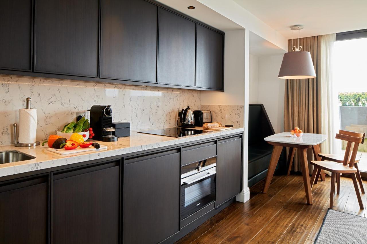 Cheval The Edinburgh Grand Aparthotel Kültér fotó Kitchen